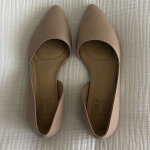 Naturalizer Nude Flats 7.5W